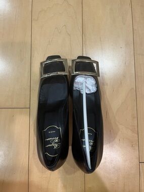 Roger Vivier Black Leather Square-Buckle Flats